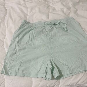 Uniqlo Light Green Women's Shorts